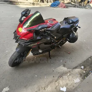 ইয়ামাহা আর১৫ ভি৩ ২০১৯ গ্রে