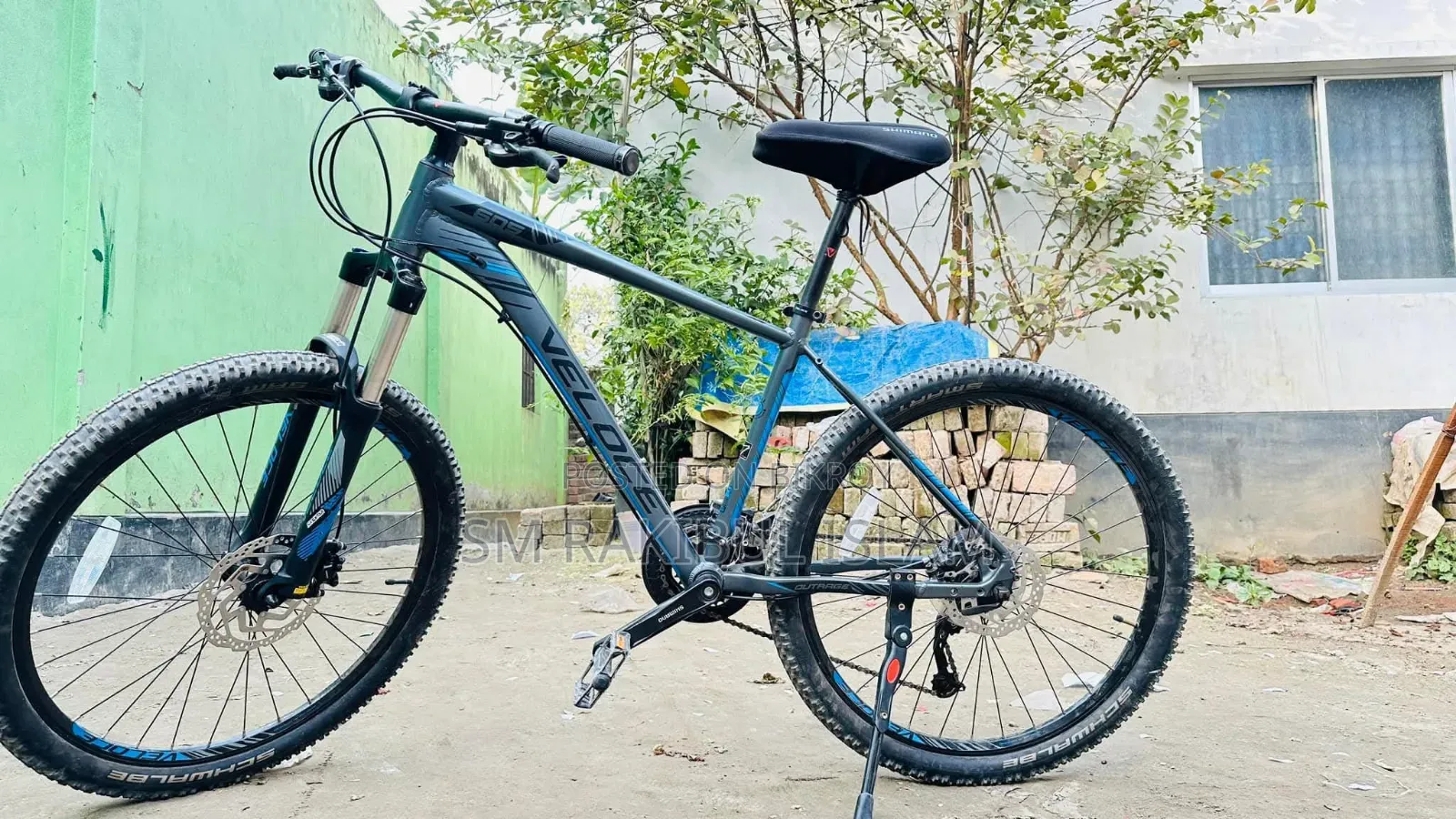 Veloce Cycle Model- 605