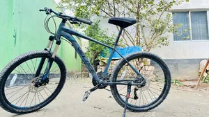 Veloce Cycle Model- 605