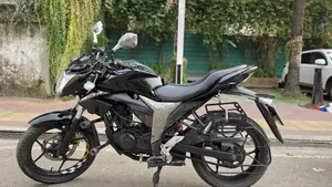 New Suzuki Gixxer 2024 Black