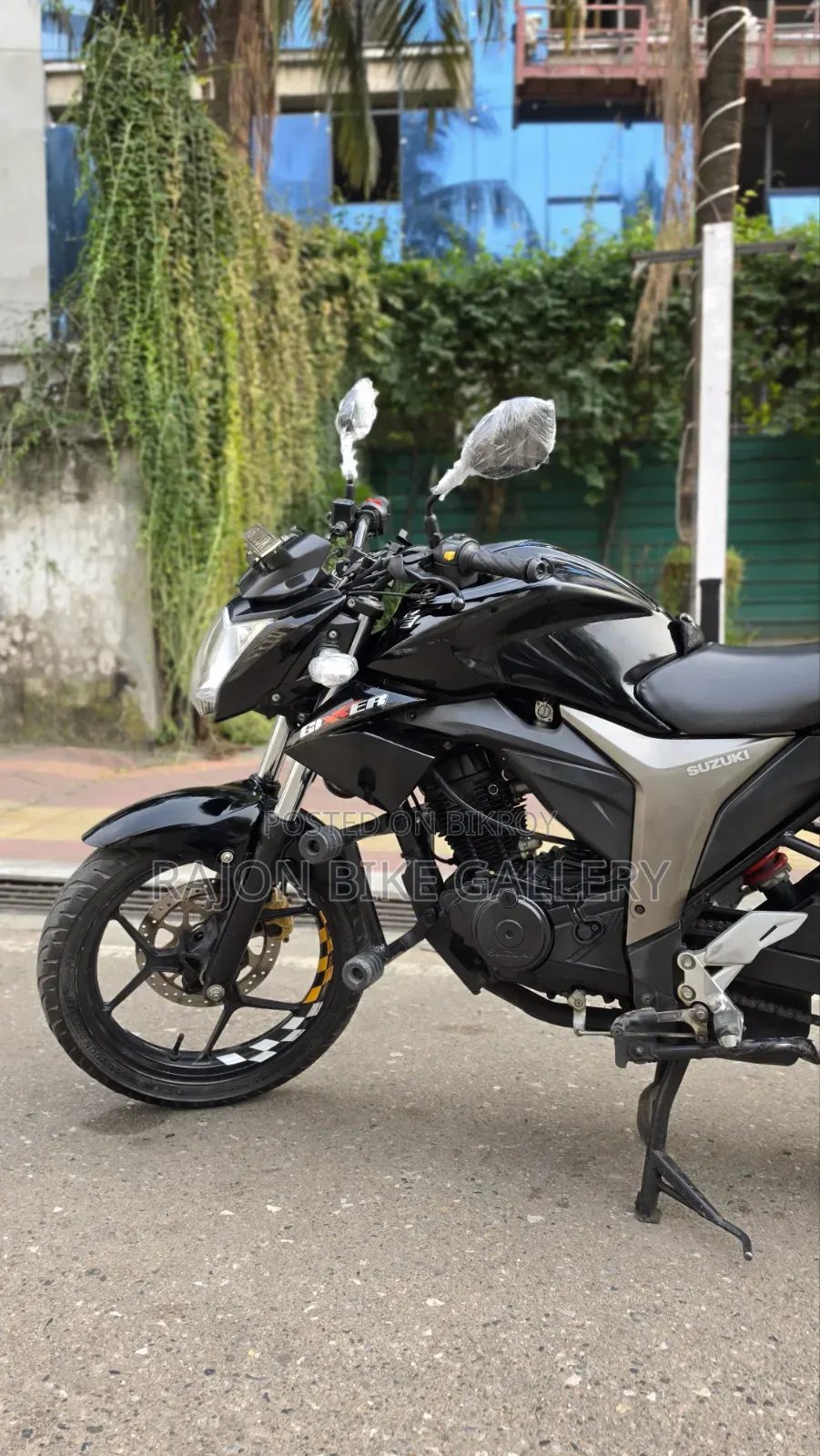 New Suzuki Gixxer 2024 Black