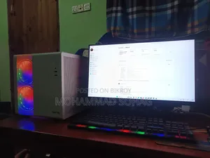Desktop Computer MSI 8GB AMD Ryzen 3 SSD 128GB
