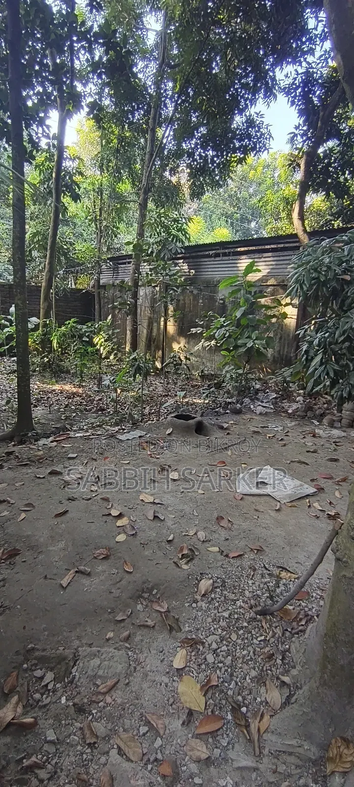 Land and house for sale