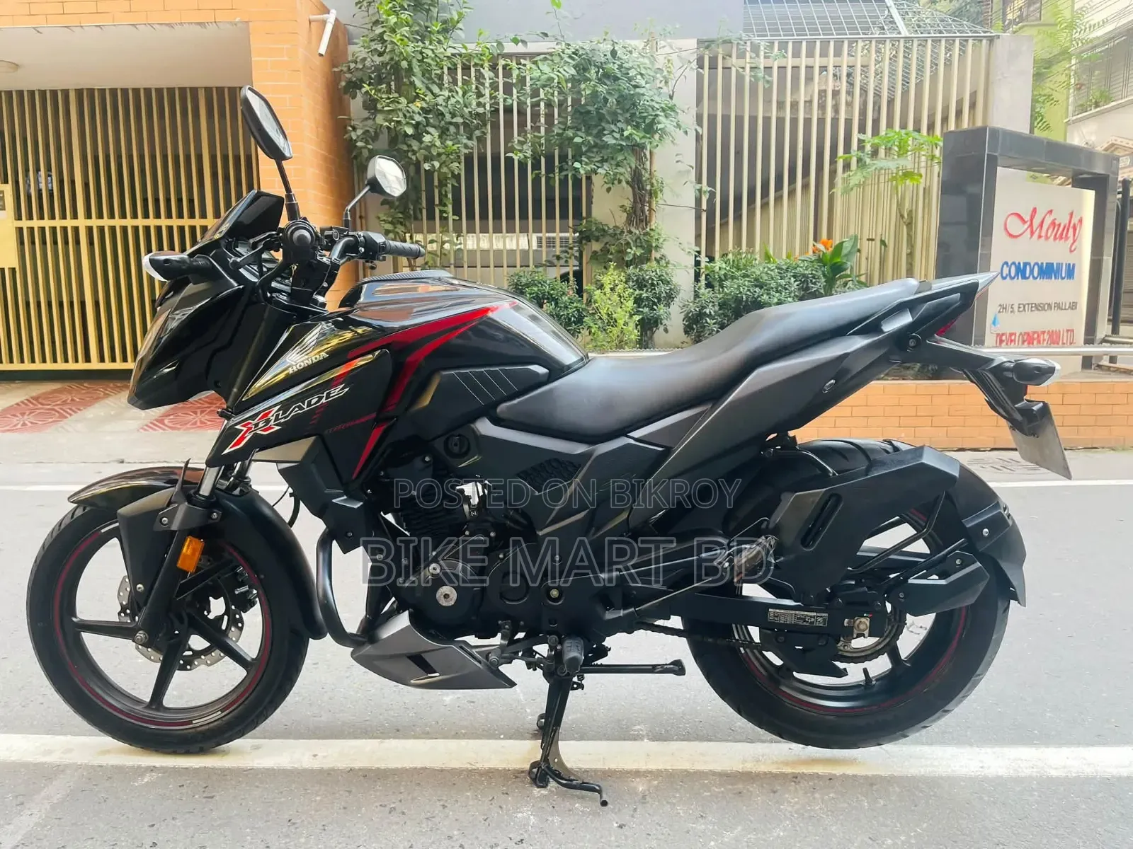 হোন্ডা এক্স-ব্লেড ১৬০ ২০২১ ব্ল্যাক