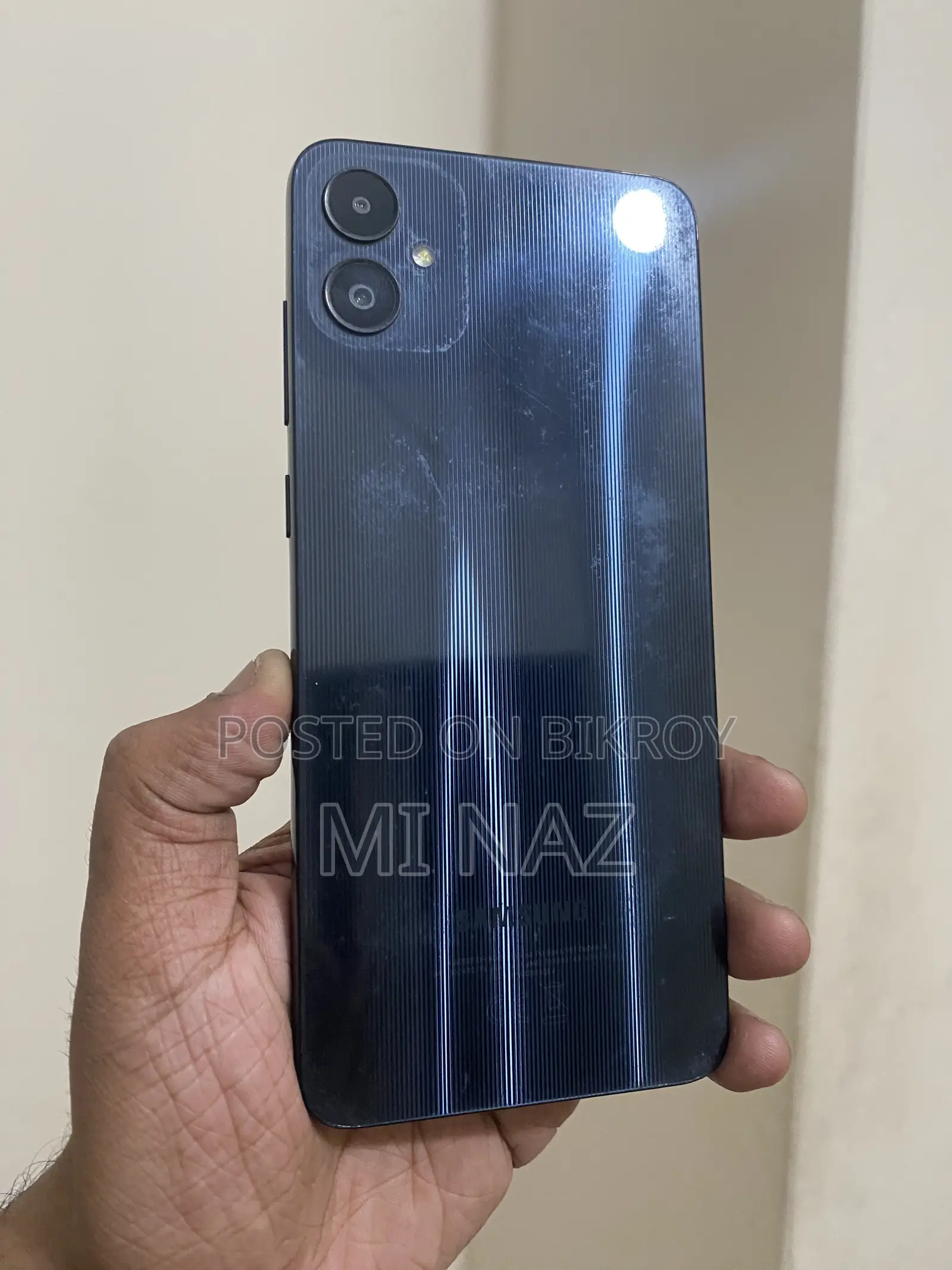 স্যামসাং গ্যালাক্সি এ০৫ ৬৪ জিবি ব্ল্যাক