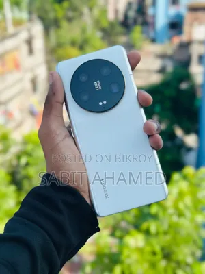 শাওমি ১৩ আল্ট্রা ২৫৬ জিবি হোয়াইট