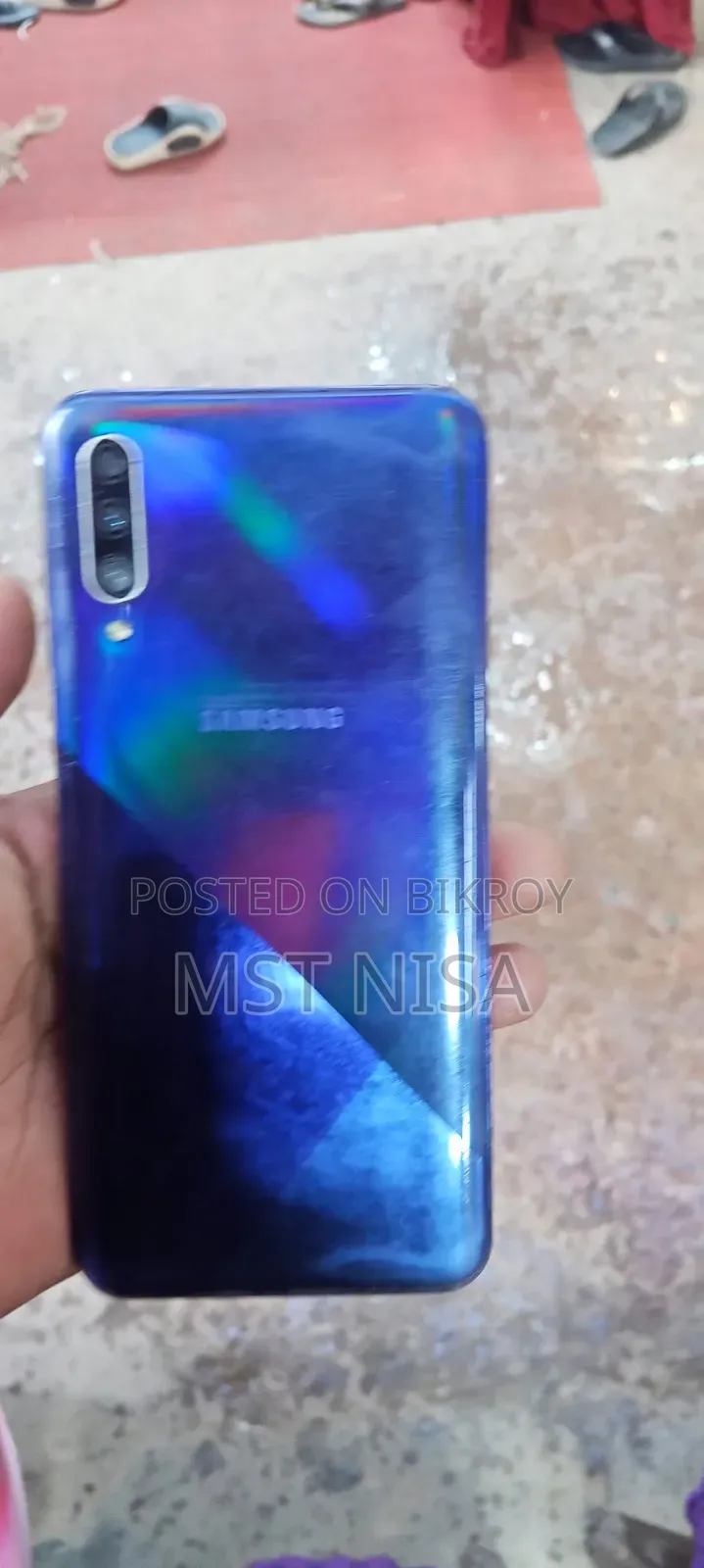Samsung Galaxy A30s 64 GB Blue