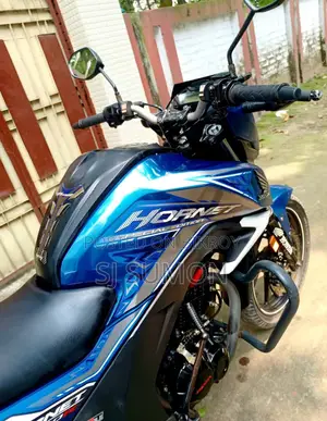Honda Hornet 2018 Blue
