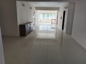 4 Bedroom Apartment in Banani for rent