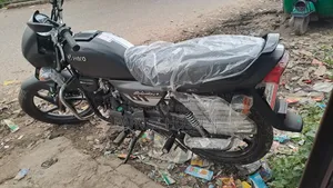 Hero Splendor Plus Sports 2025 Black