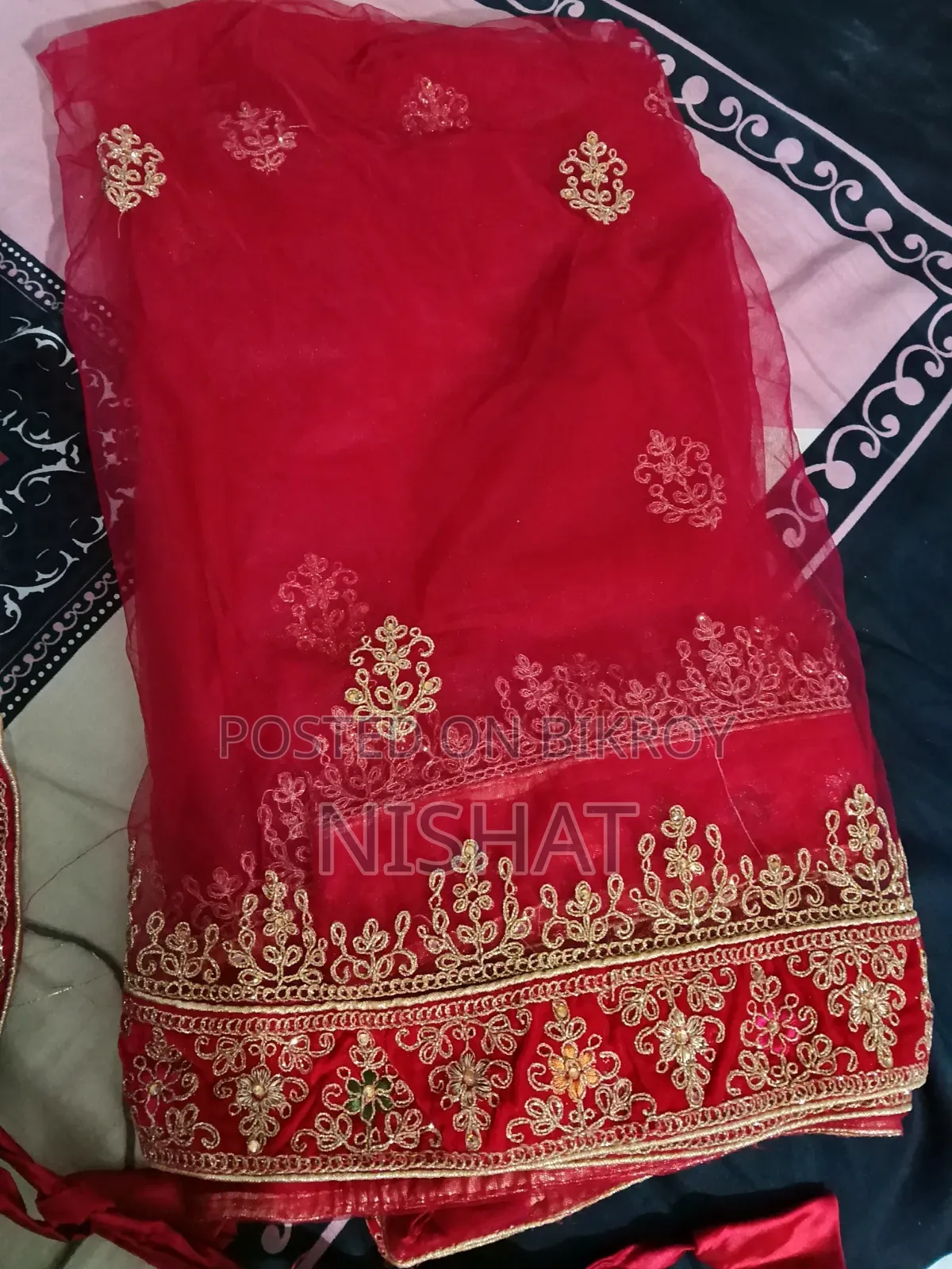 বেনারসী কুটির লেহেঙ্গা