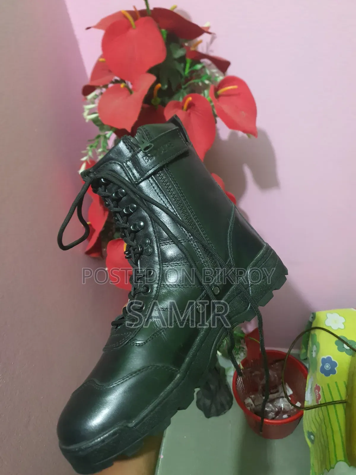 পুলিশের অরজিনাল বুট এখনো পায়ে দেয়া হইনি ফুল নতুন