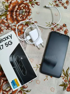 নতুন Samsung Galaxy A17 5G 128 GB কালো