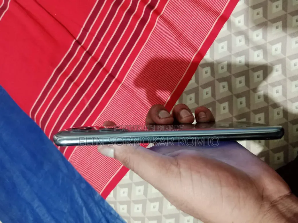 ওয়ানপ্লাস নর্ড ১২৮ জিবি সিলভার