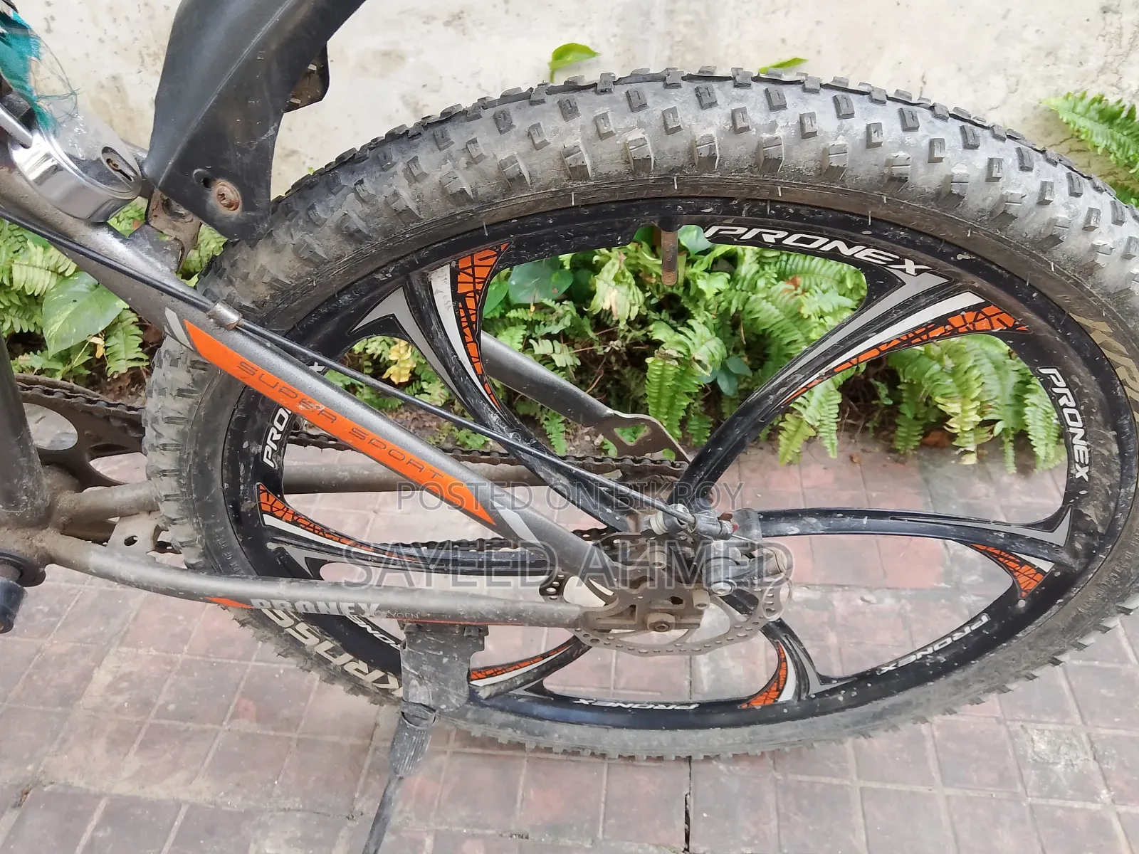 Urgent running fresh cycle for sale.