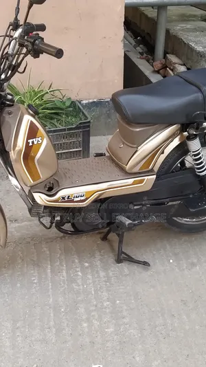 TVS XL 100 Comfort 2022 Purple