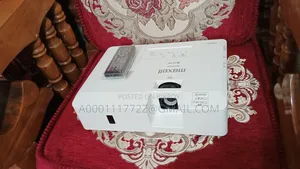 Maxell Mc-Ex4551 New 4500 Ansi Lumens Projector Made in Japan