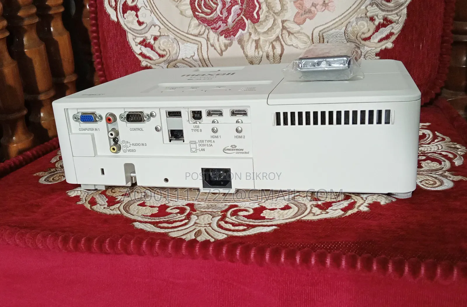 Maxell Mc-Ex4551 New 4500 Ansi Lumens Projector Made in Japan