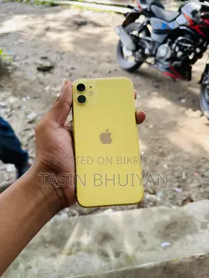 অ্যাপল আইফোন ১১ ৬৪ জিবি হলুদ