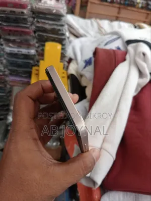 Infinix Hot 30i 128 GB Orange