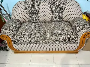 ২ সিটের সোফা