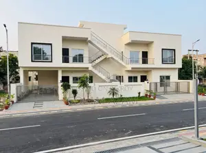 আশকোনা এলাকায় বিল্ডিংসহ জমি বিক্রয়
