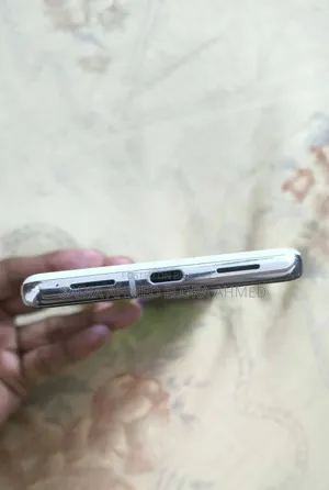 গুগল পিক্সেল ৭ প্রো ৫১২ জিবি সাদা