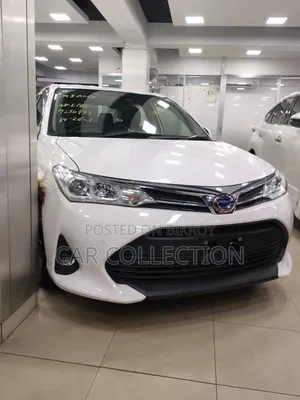 টয়োটা অ্যাক্সিও ২০২১ সাদা
