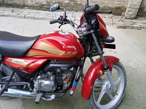 হিরো এইচএফ ডিলাক্স টিউবলেস রিফ্রেশ ২০২৩ অরেঞ্জ