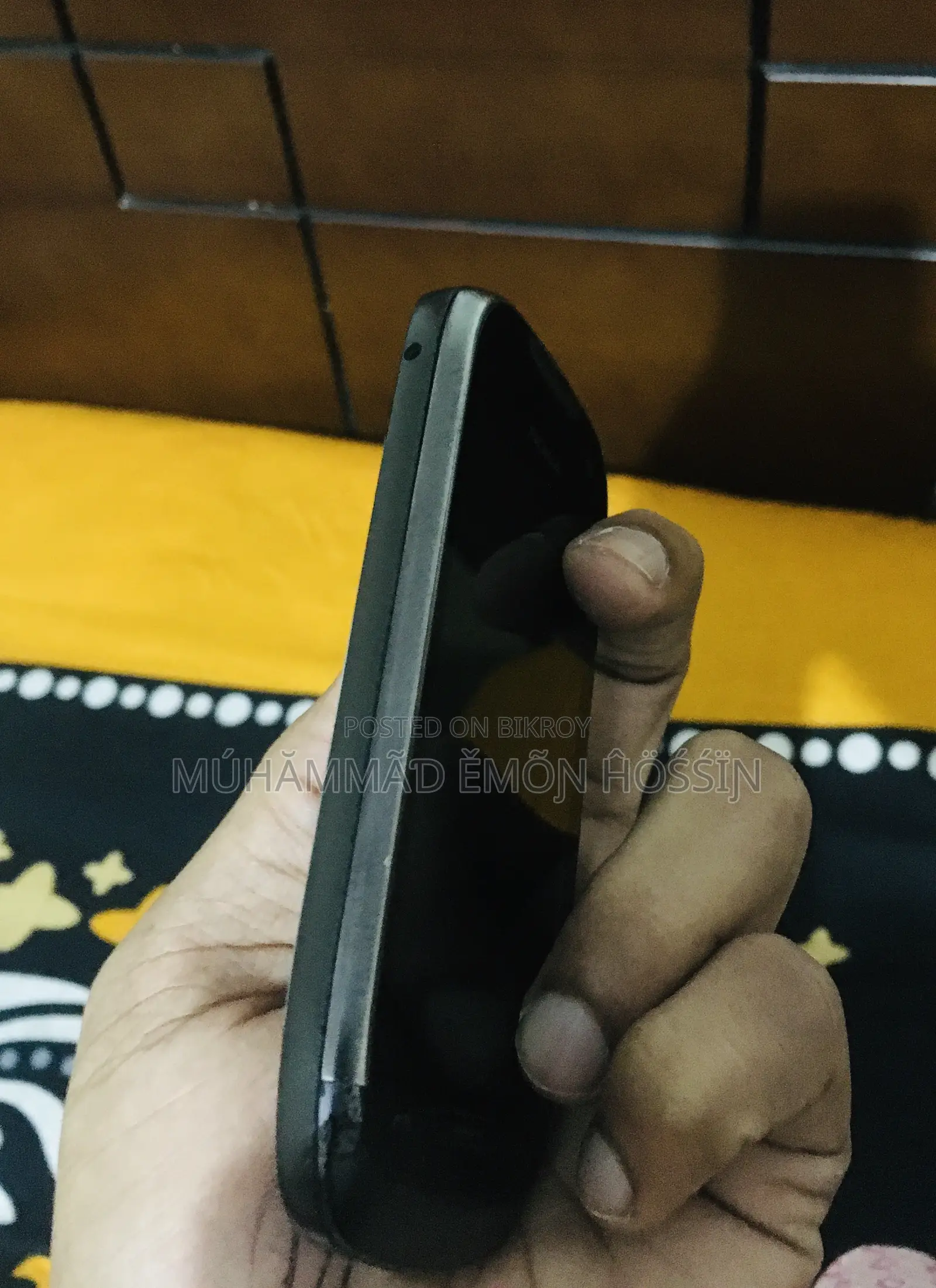 Nokia 701 8 GB Black