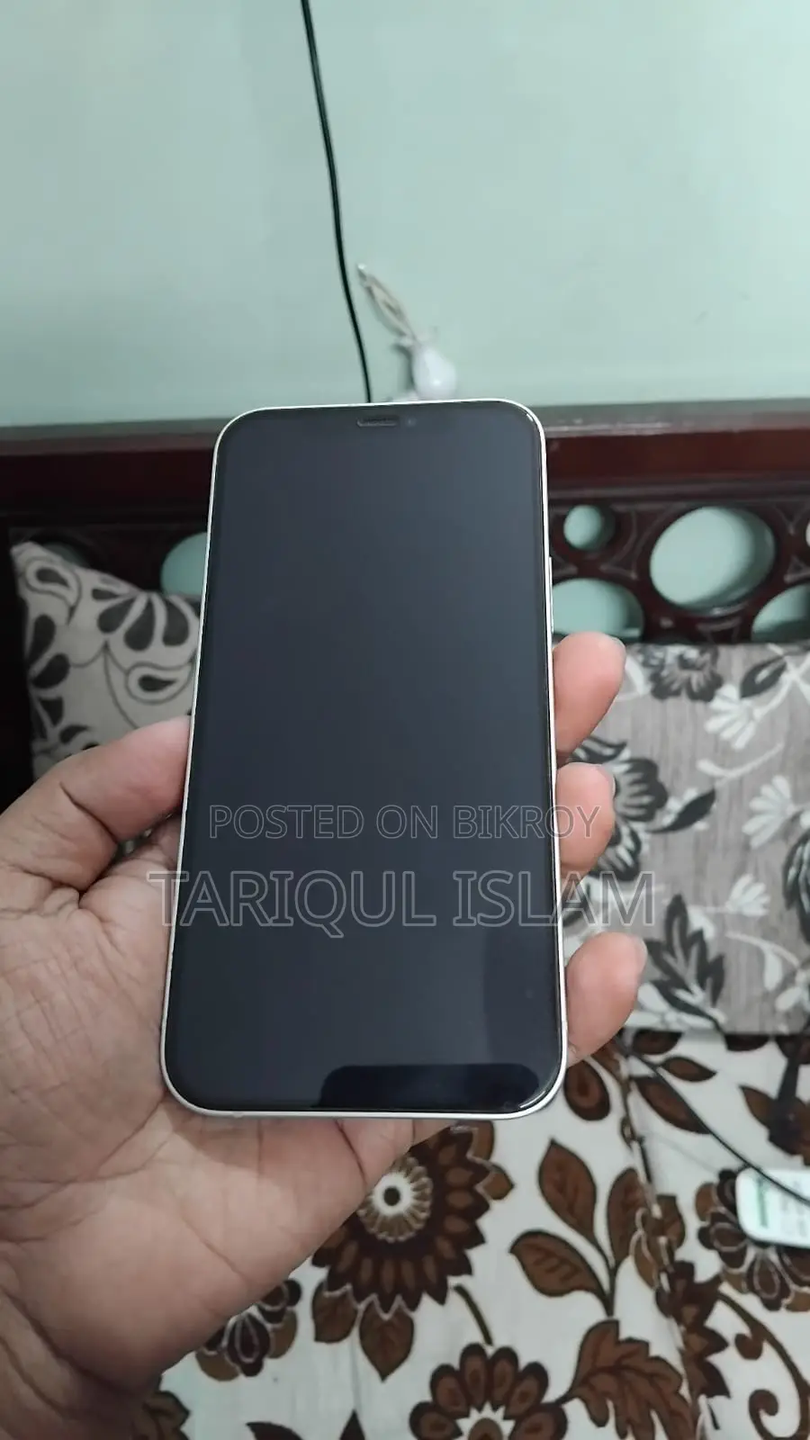 অ্যাপল আইফোন ১২ ২৫৬ জিবি হোয়াইট