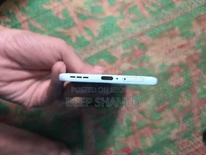 Tecno Pova Slim 5G 256 GB White