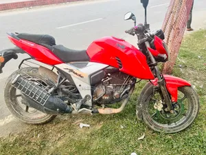 TVS Apache 160 4V 2018 Red