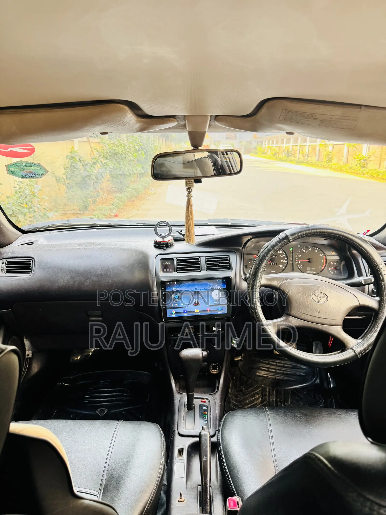 Toyota Corolla Sedan Automatic 1992 White