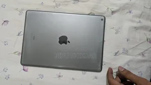 Apple 32 GB Black