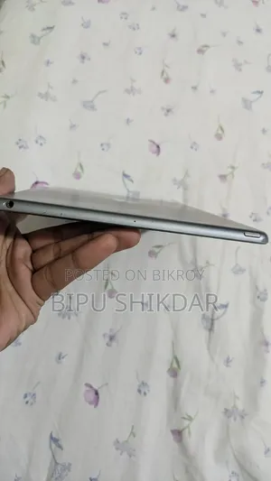 Apple 32 GB Black