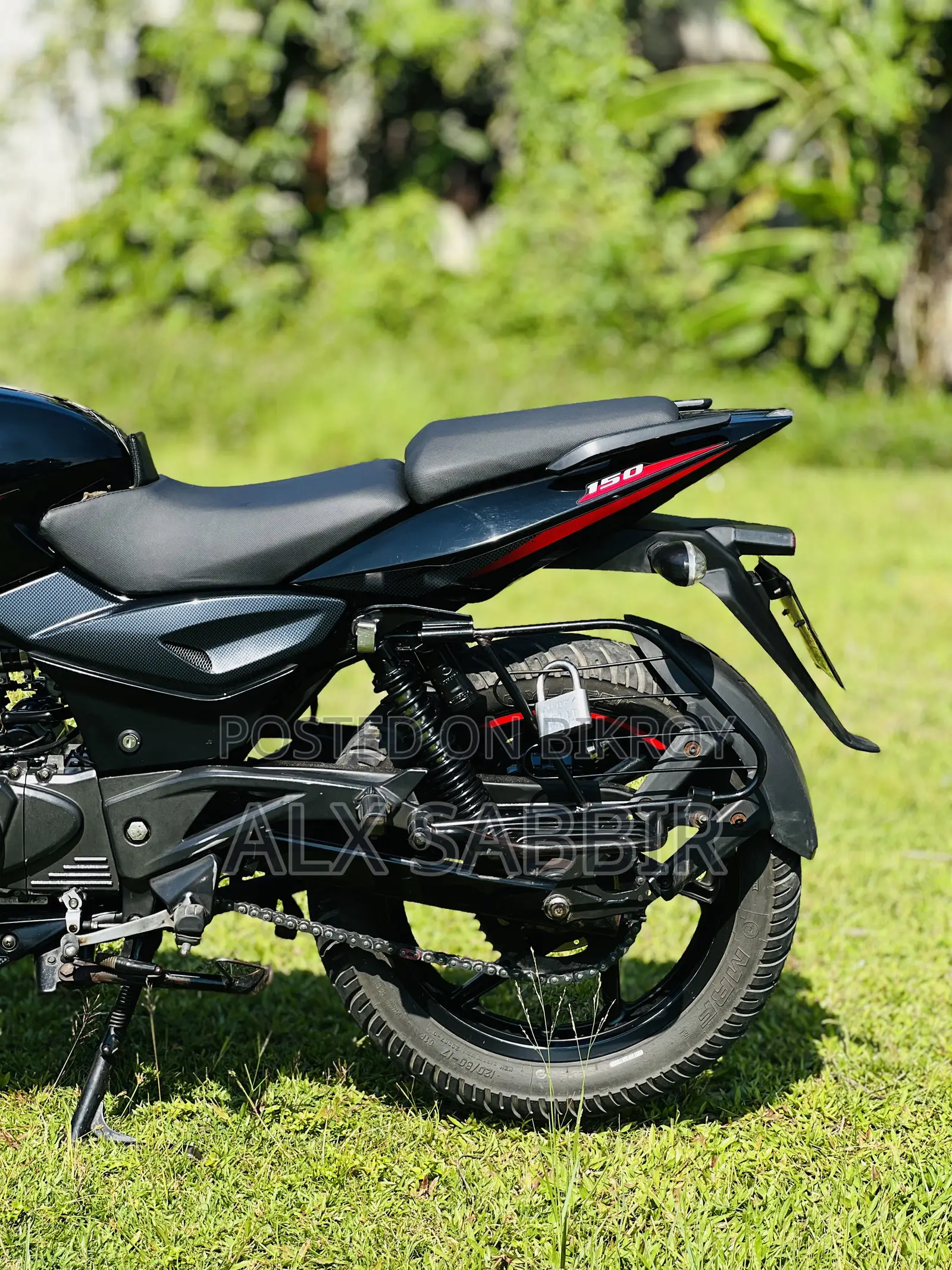 বাজাজ পালসার ১৫০ ২০১৯ কালো
