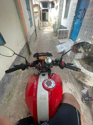 টিভিএস অ্যাপাচি আরটিআর ১৬০ ৪ভি ২০২০ লাল