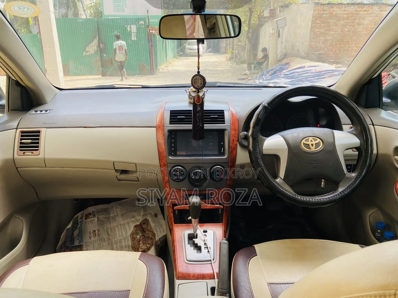 টয়োটা এক্সিও ২০০৮ সাদা