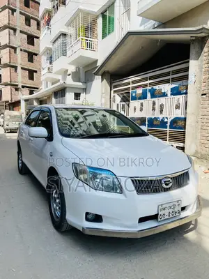 টয়োটা এক্সিও ২০০৮ সাদা