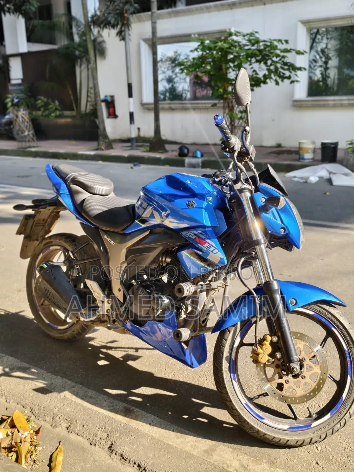 সুজুকি জিক্সার ২০২৩ নীল