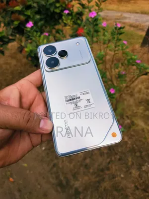 রিয়েলমি ১২৮ জিবি সিলভার