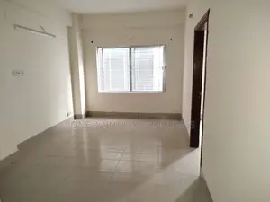 উত্তরা মডেল টাউনে ৩ বেডরুমের অ্যাপার্টমেন্ট বিক্রয়ের জন্য