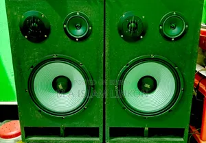 Smart and high performance sound system with a pair of boxes for sale
