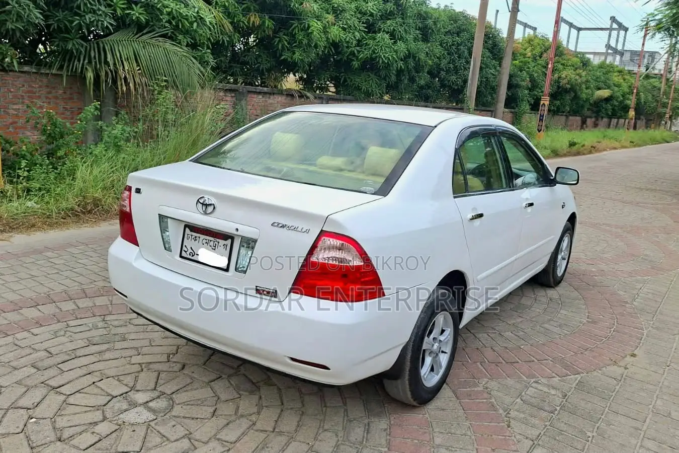 Toyota Corolla 2005 White