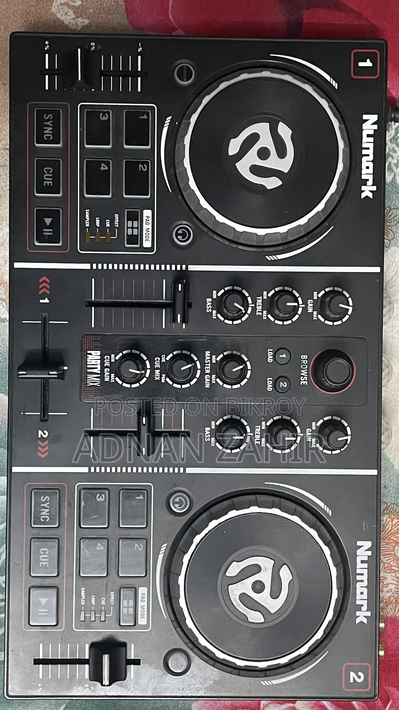 Numark Party Mix