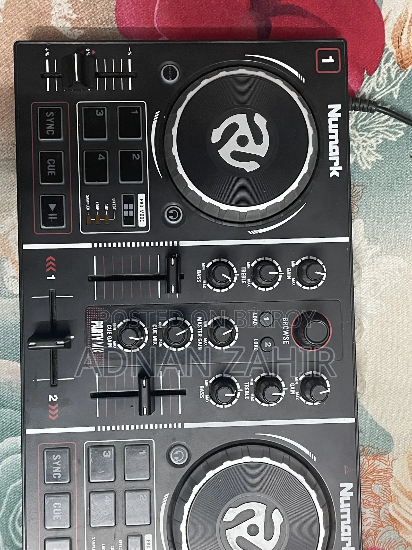 Numark Party Mix
