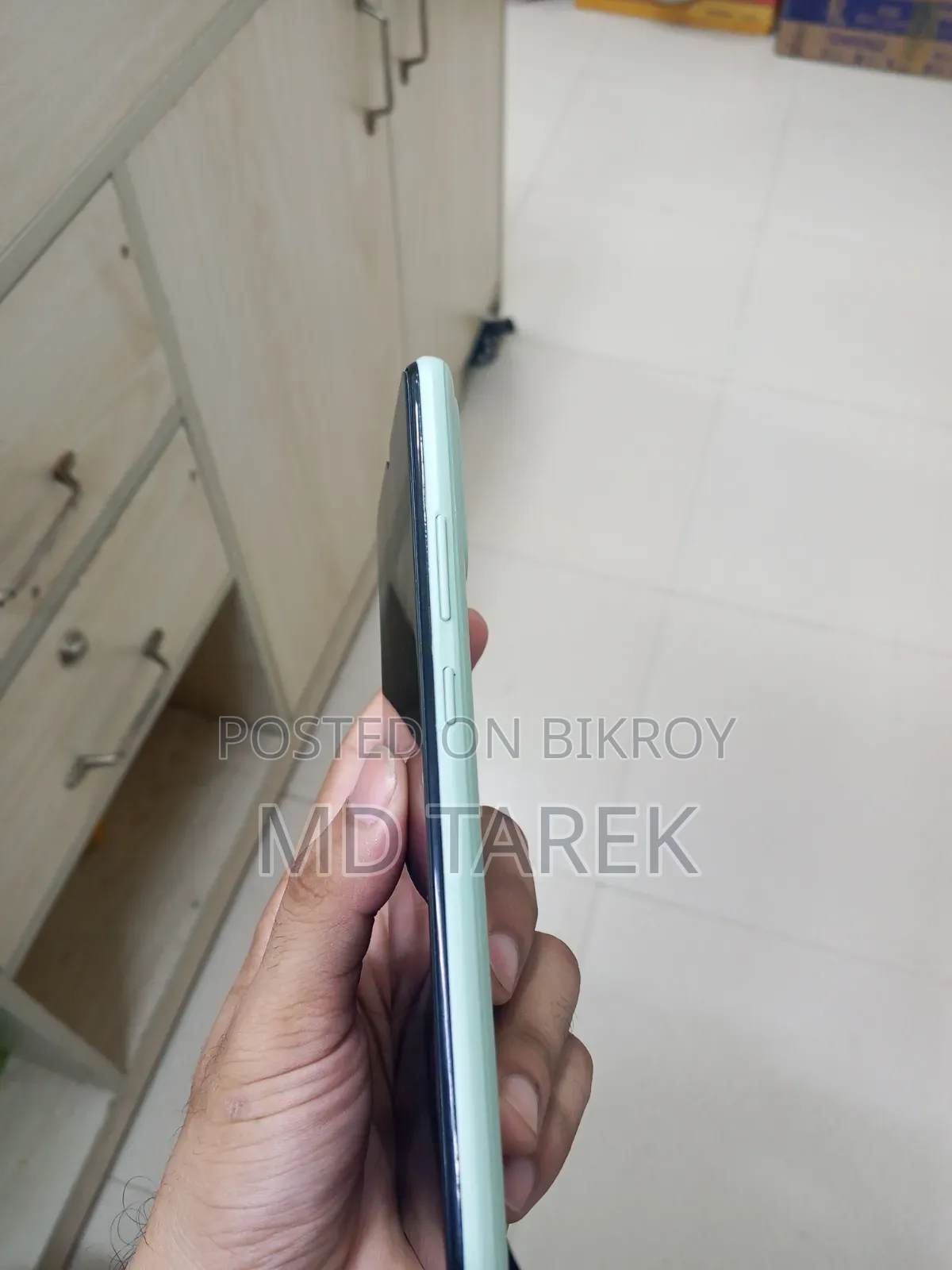 রিয়েলমি নারজো ৫০আই ৩২ জিবি সবুজ