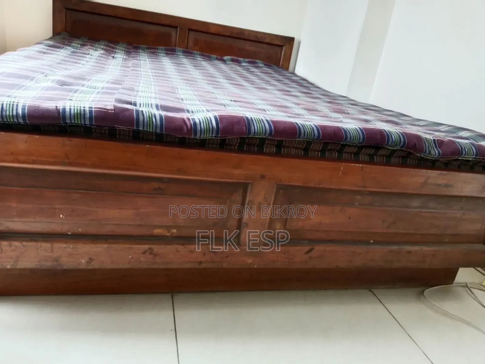 Teak Wood Bed