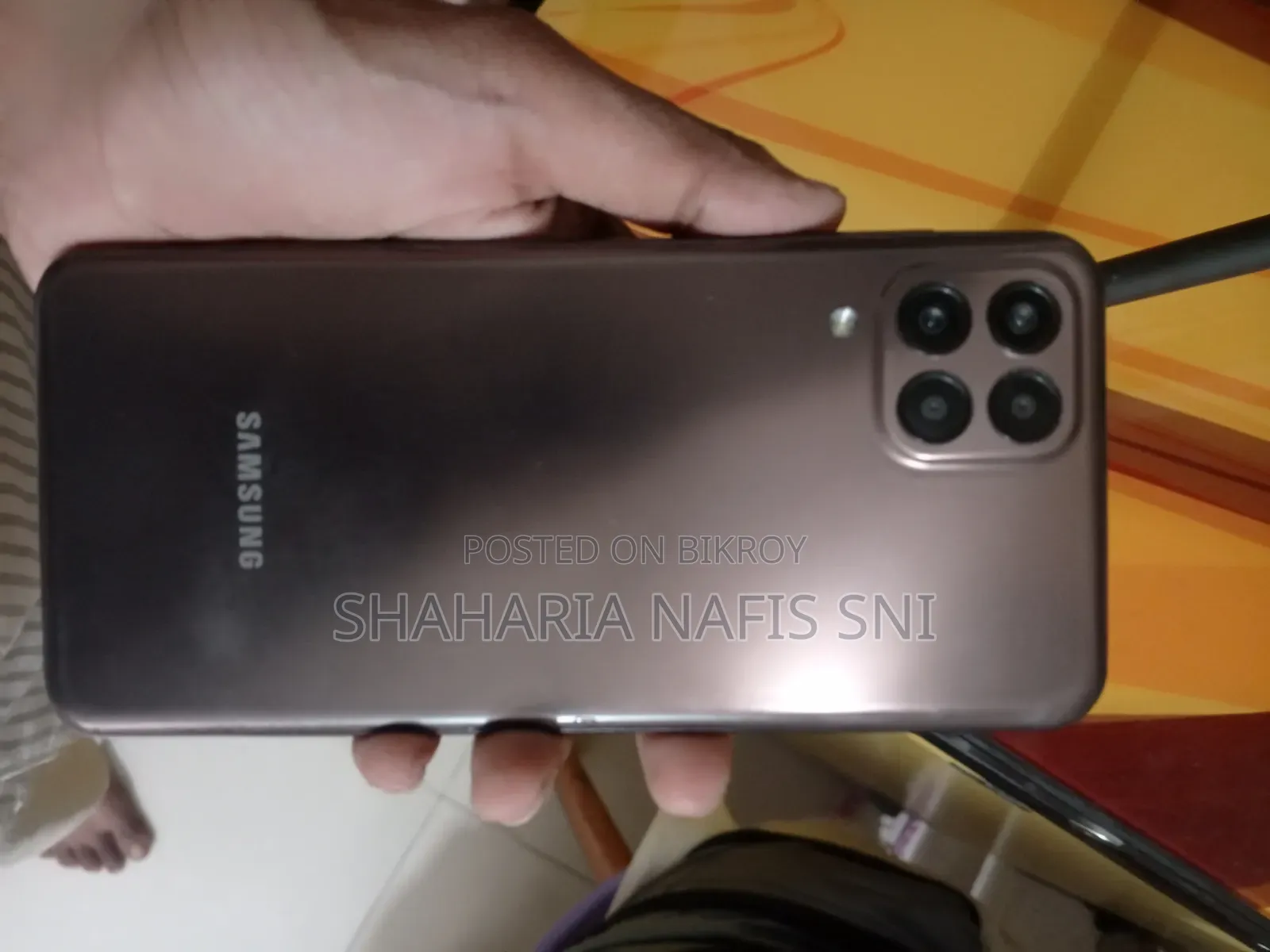 Samsung Galaxy M33 128 GB Gold